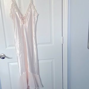 Dentelle pink long negligee